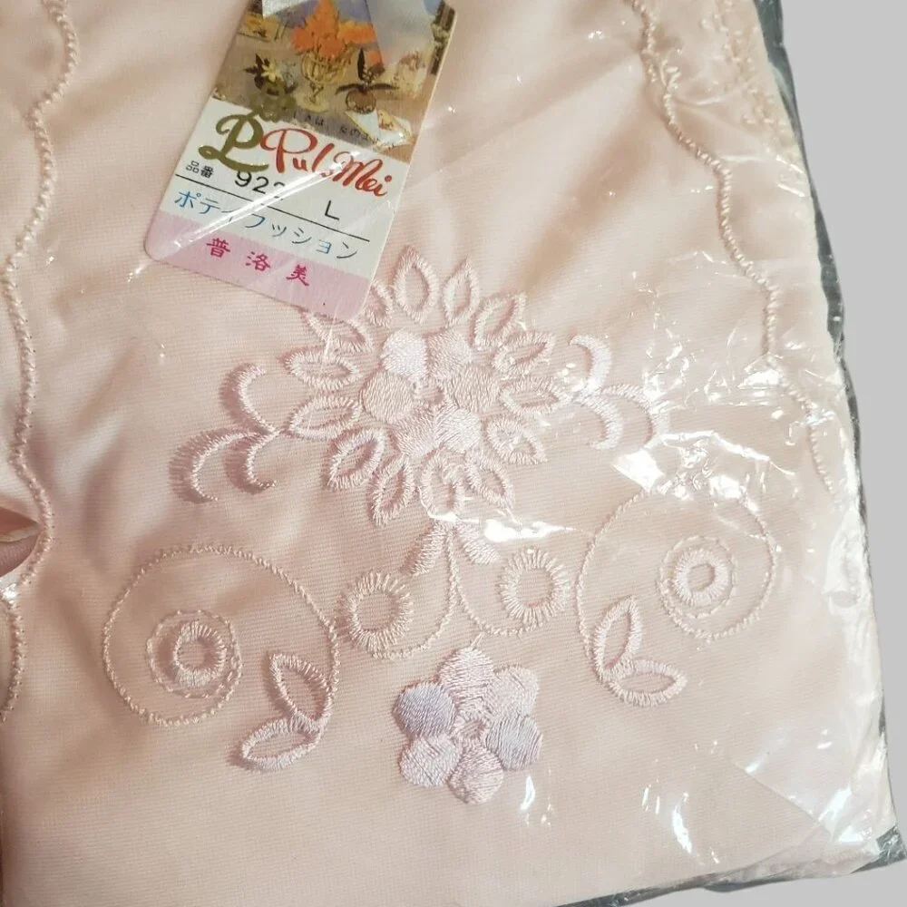 Pulo Mei Vtg Style Embroidered High-Waisted Shapewear Briefs Light Pink Large
